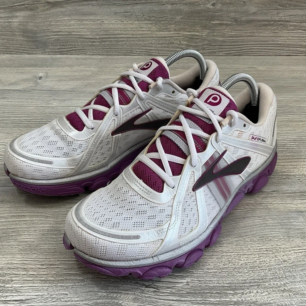 BROOKS Pure flow 7 DNA Cup Women's Size 10.5 B running athletic sneakers shoes